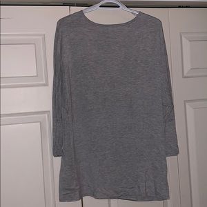 3/4 sleeve open back shirt